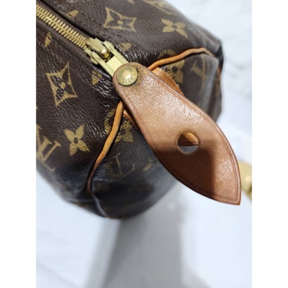 Authentic Louis Vuitton Monogram Speedy 30 Bag Brown - Picture 8 of 16